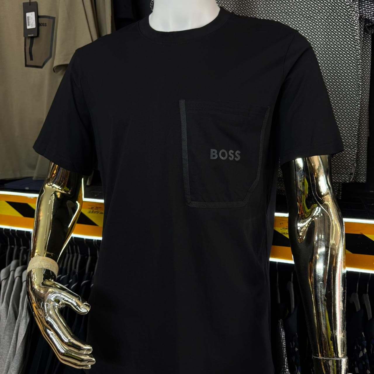 Playera Negra Premium Fit