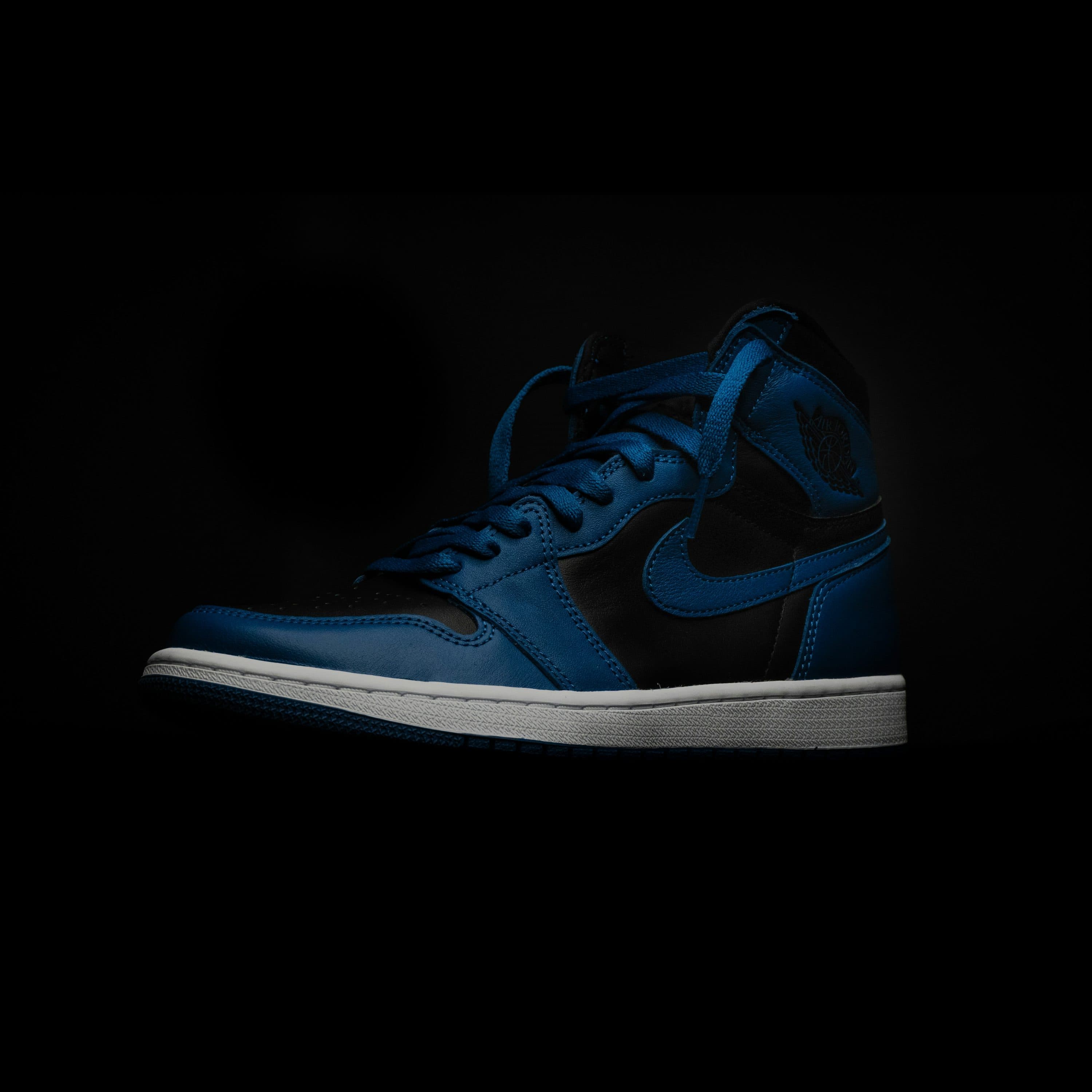 JORDAN AZUL CON NEGRO