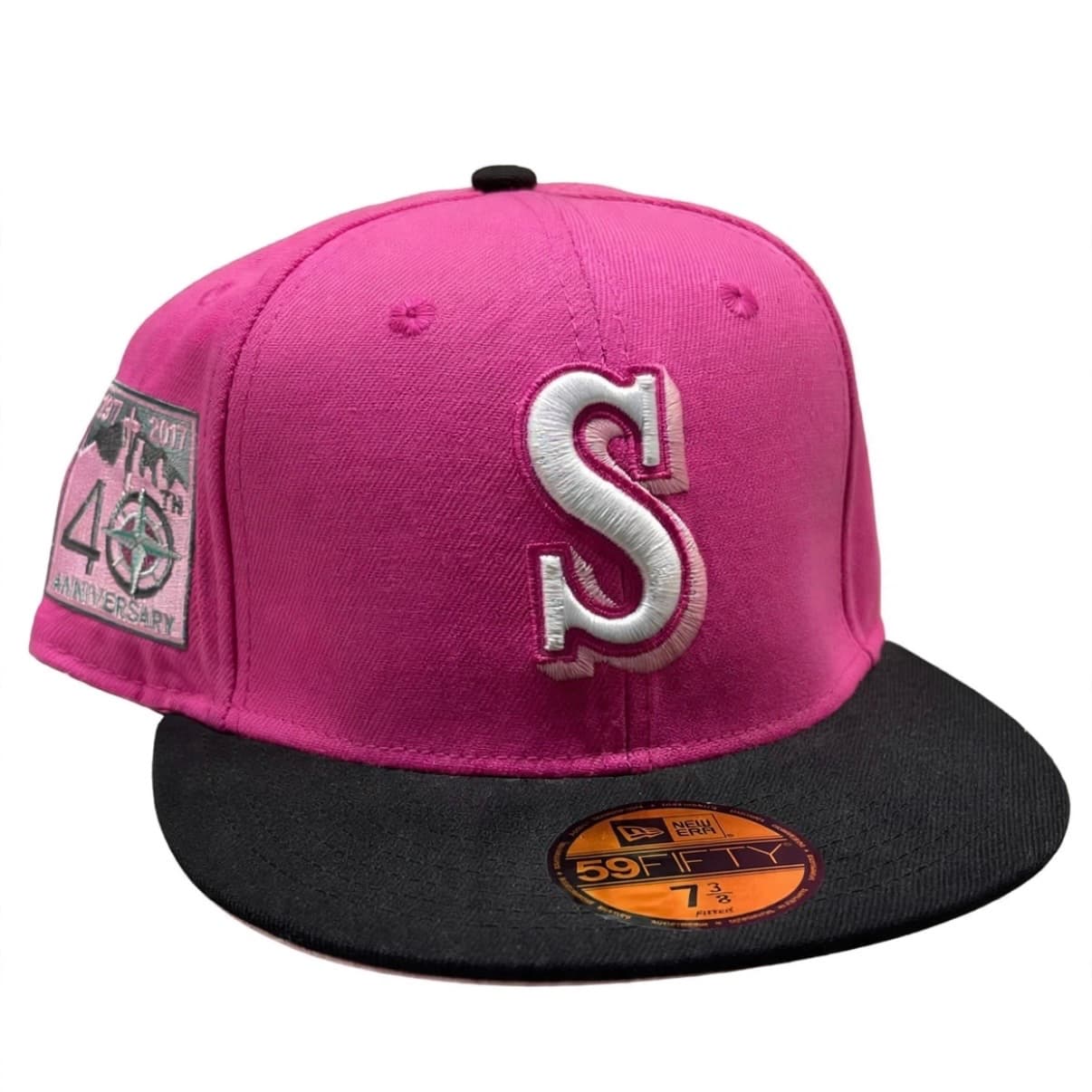 Seattle Mariners 40th Anniversary Behind The Wheel Pink UV