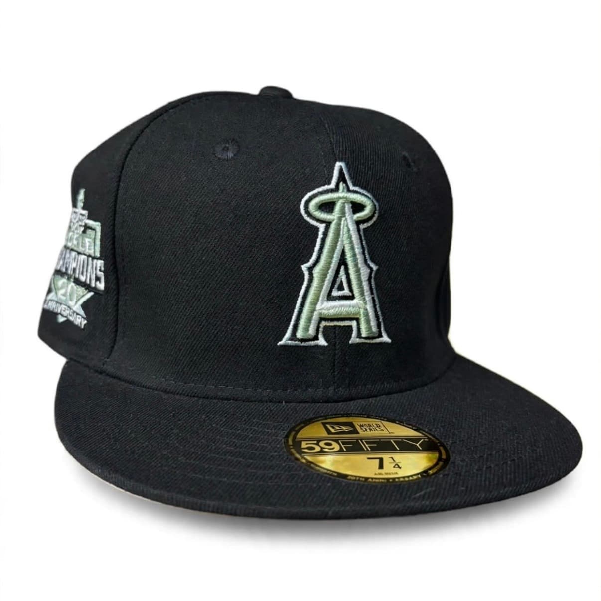 Anaheim Angels 2002 World Champions 20th Anniversary Black Pewter Prime